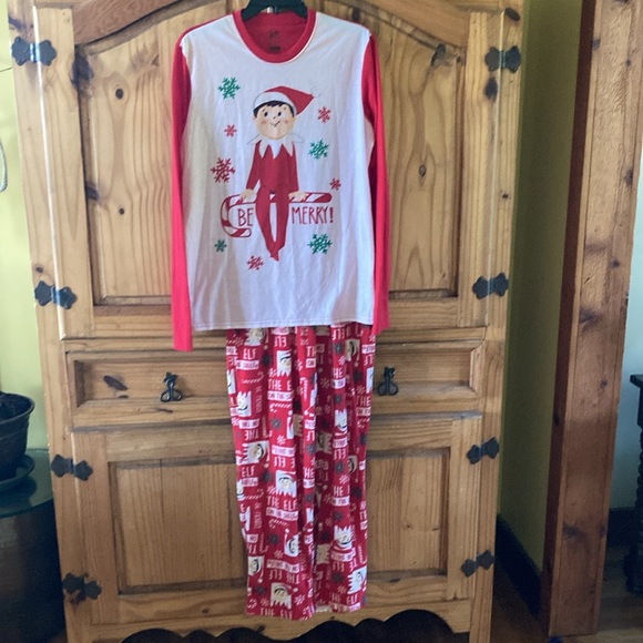 Elf On The Shelf red 2 piece pajamas set size S - Picture 1 of 8